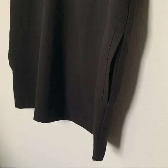 FIGS Technical Collection Women’s Black Scrub Top Large - Picture 4 of 5